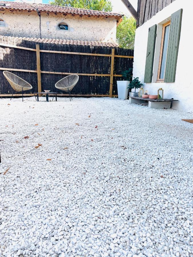Annexe St Armand 1 Apartamento Salles  Exterior foto